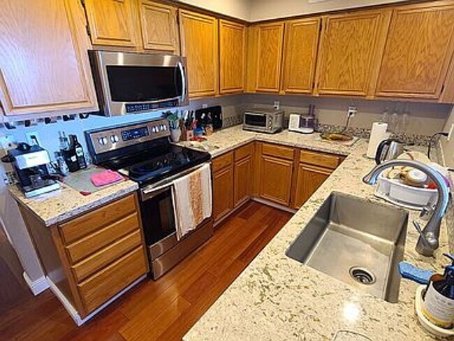 Foto del edificio - Fabulous Waterfront Condo with Private Boa...