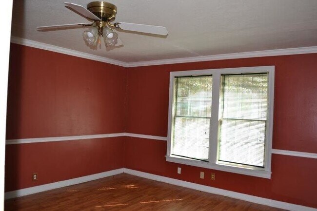 Foto del edificio - 103 Verna St