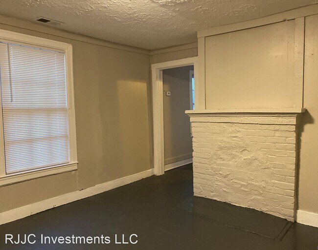 Foto del edificio - 1 br, 1 bath House - 528 Michigan Street