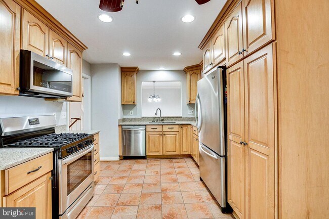 Building Photo - 8017 Galla Knoll Cir