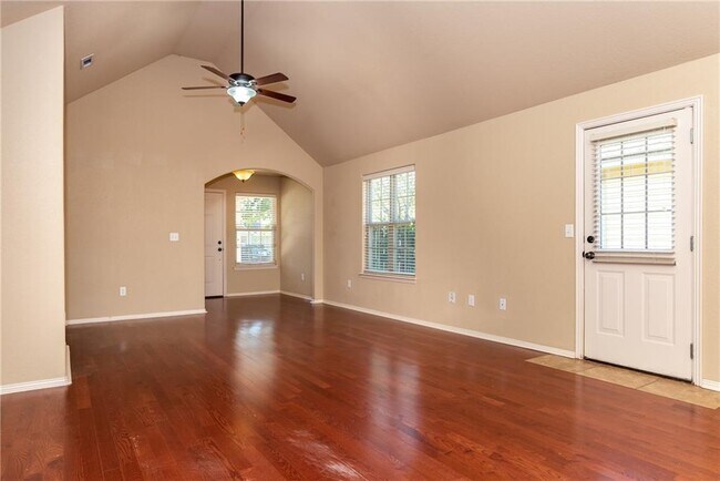 Foto del edificio - 3908 SW Ridgepointe Ave