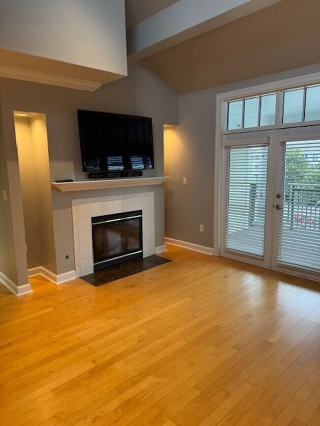 Foto del edificio - RIVERVIEW