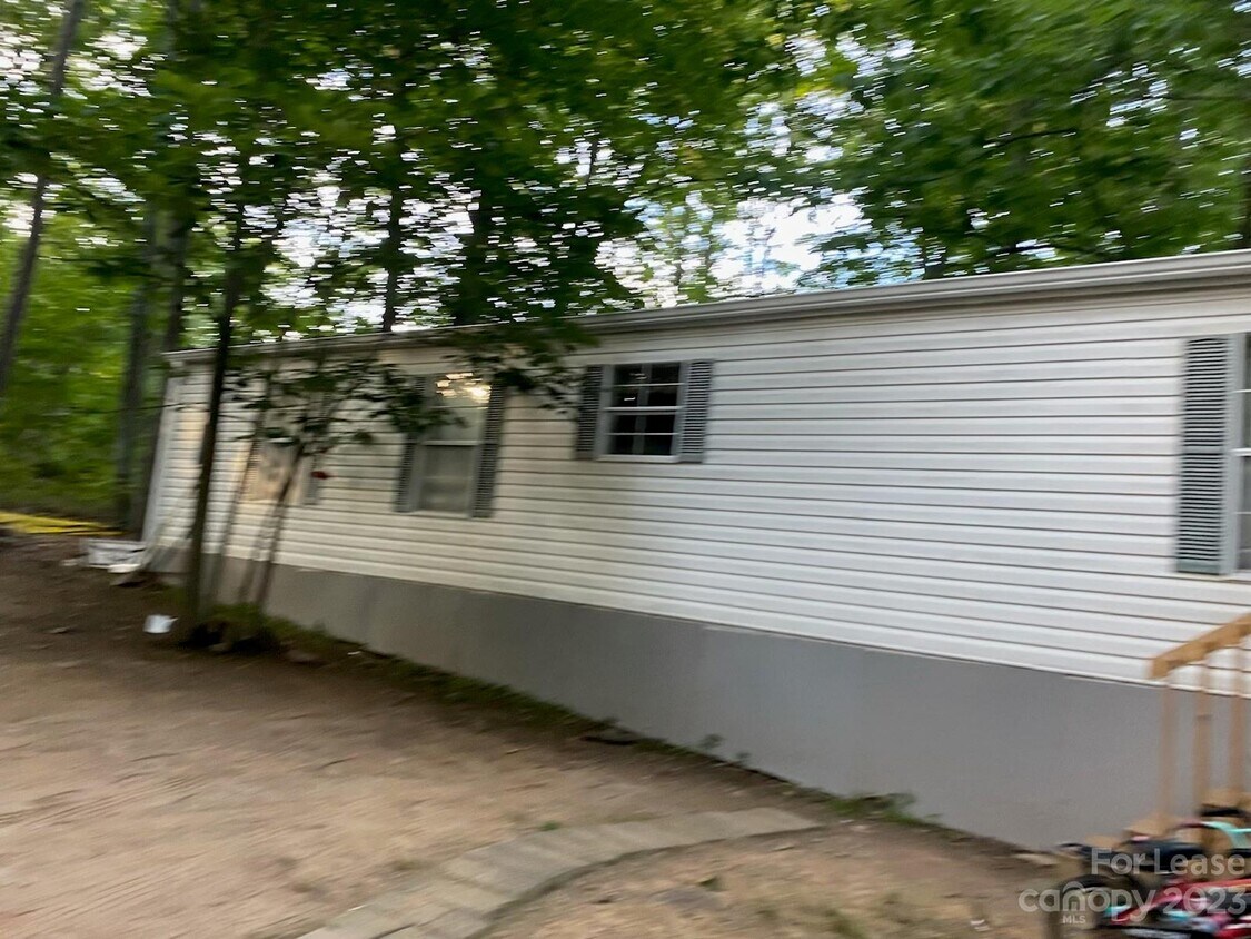 3680 Berry Rd, Connelly Springs, NC 28612 House Rental in Connelly