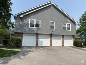 Building Photo - 2743 Wayfaring Ln