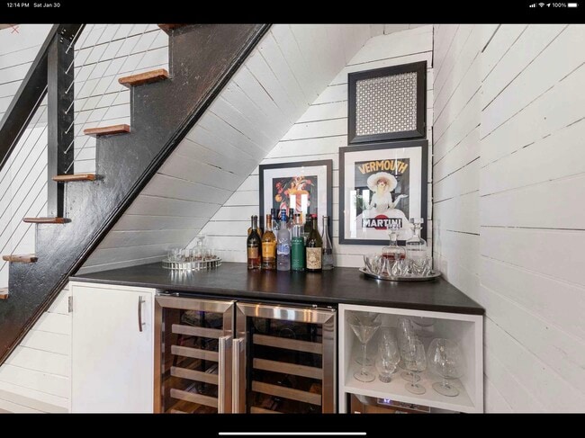 Foto del edificio - 266 Ashley Ave