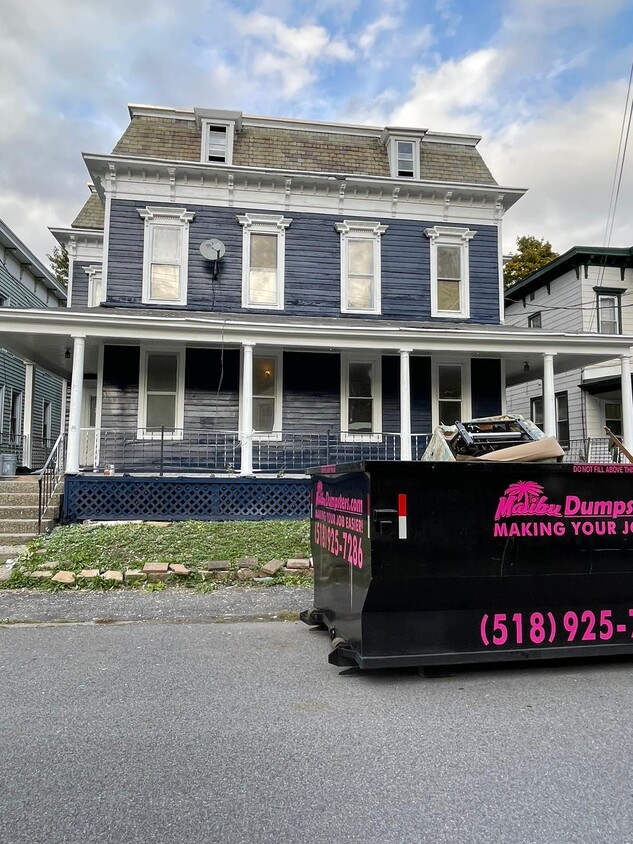 19 Bunn St Unit C, Amsterdam, NY 12010 Apartments in Amsterdam, NY