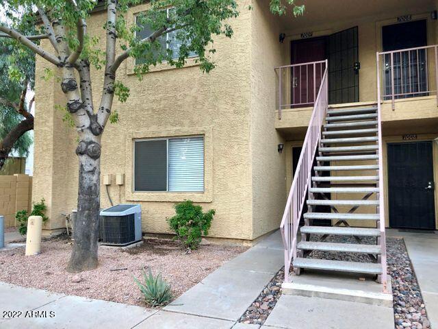Primary Photo - 653 W Guadalupe Rd