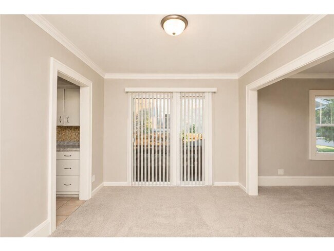 Foto del edificio - 3754 Dupont Ave N