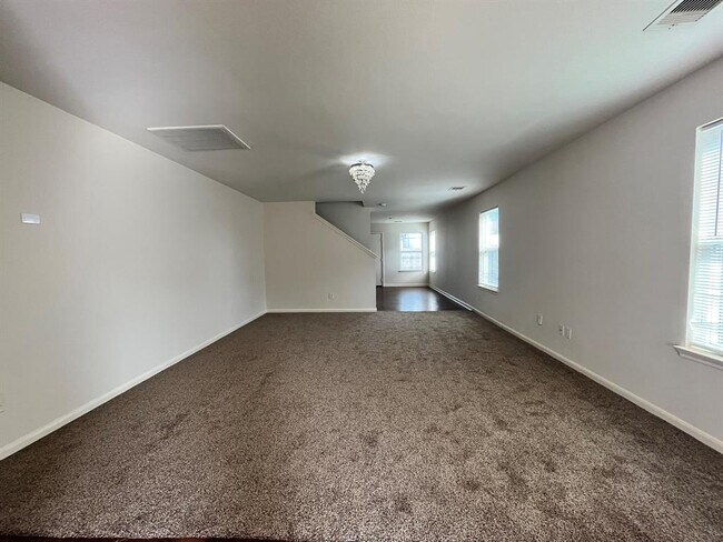 Building Photo - 20702 Dickinson Manor Ln