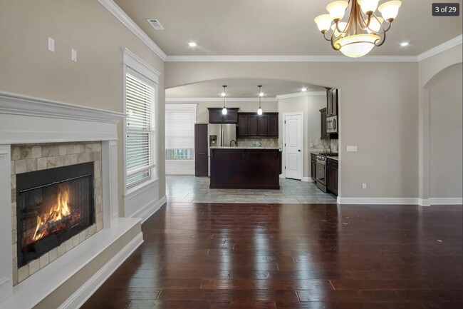 Building Photo - 2300 SW Chaddington Rd