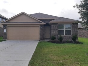 Building Photo - 23614 Water Hickory Dr
