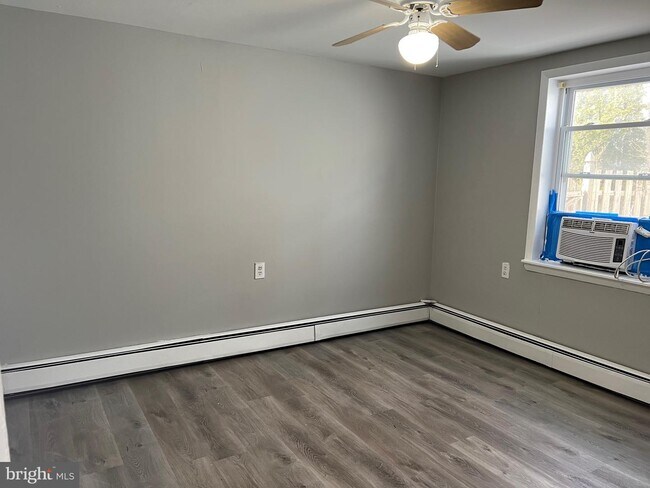 Building Photo - 169 NJ-73