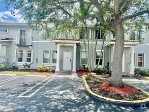 Building Photo - 5225 NW 112th Ave