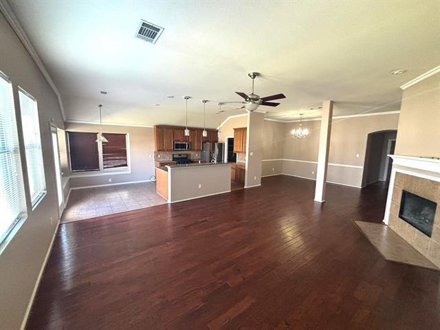 Foto del edificio - 1028 Hickory Bend Ln