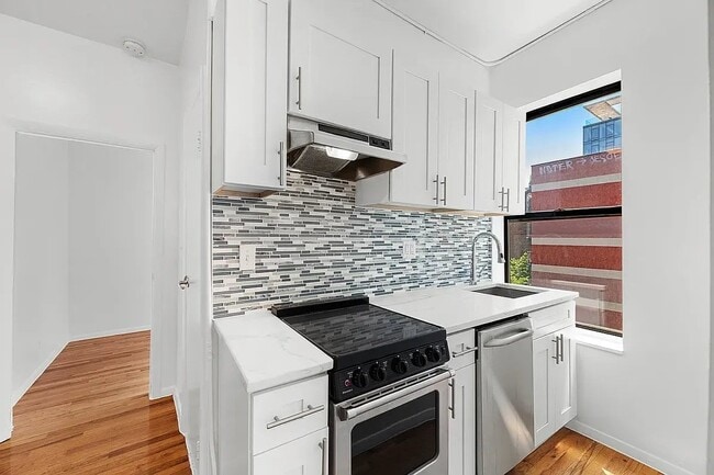 Foto del edificio - 122 Norfolk St