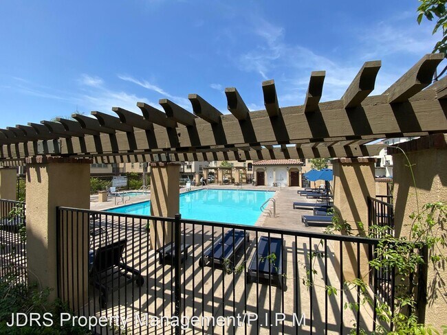 Building Photo - 3 br, 2.5 bath House - 4313 Canyon Coral Lane