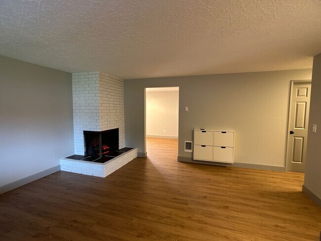 Foto del edificio - 5500 NE 41st Ave