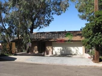 Primary Photo - 1636 Coronado Ave