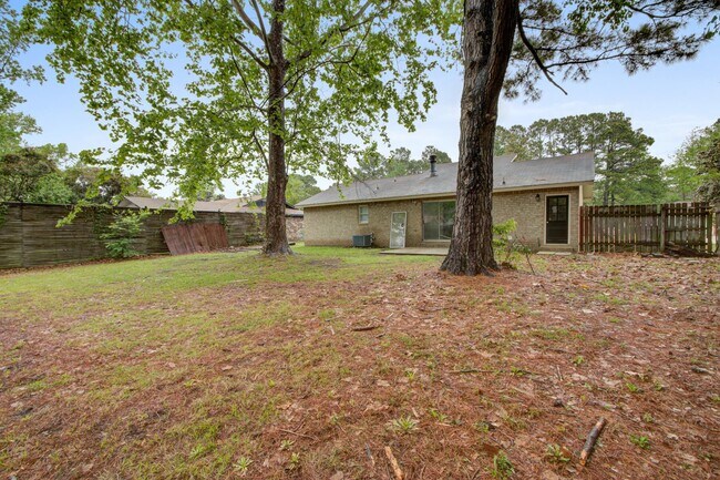 Building Photo - 105 Wadmalaw Cir