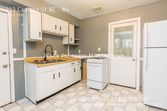 Foto del edificio - 313 Carrier St NE