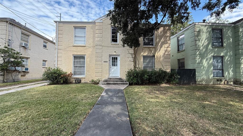 Primary Photo - 1850 W Main St