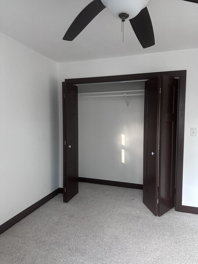 Foto del edificio - 2717 N Campus Dr