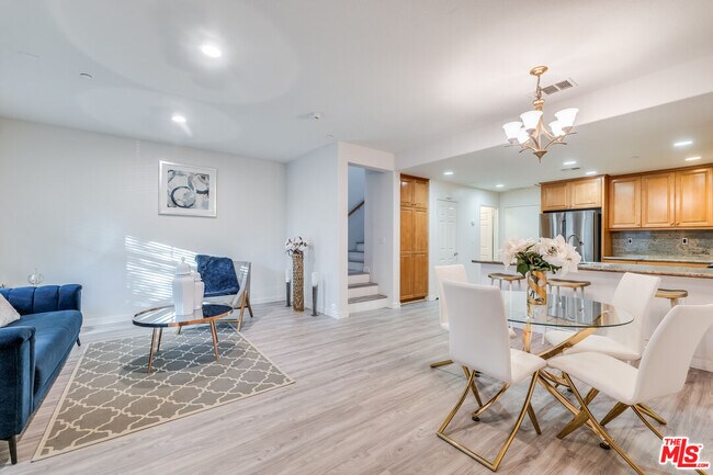 Building Photo - 11227 Paseo Sonesta