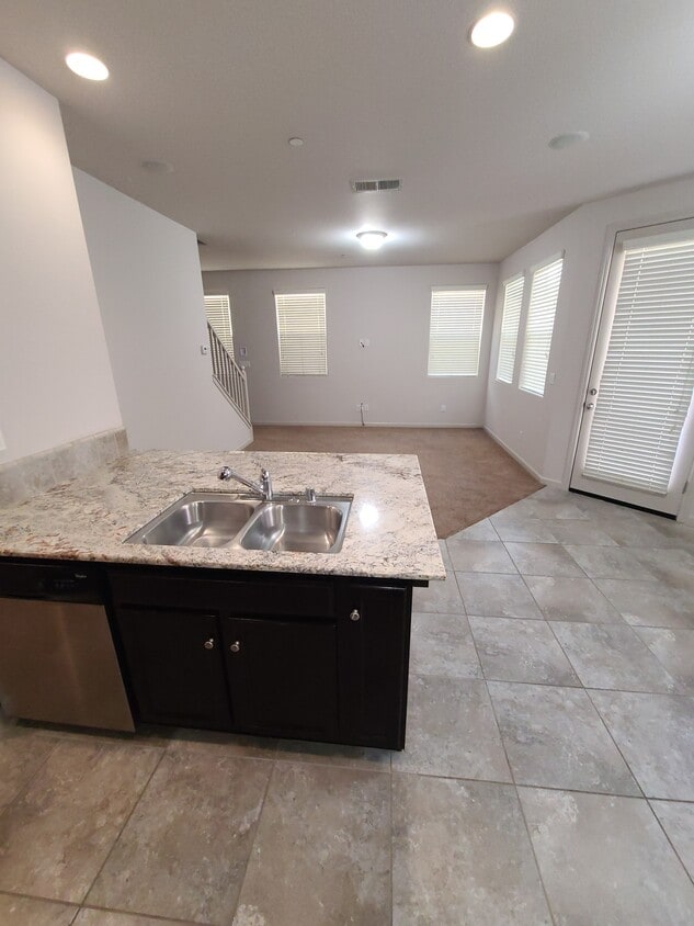 3246 W Arbor Dr, Fresno, CA 93711 House Rental in Fresno, CA