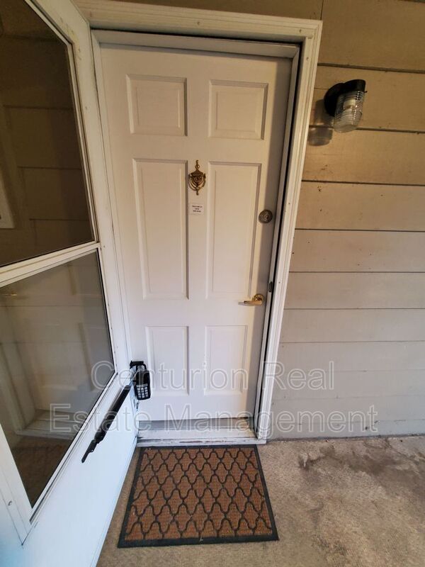 Foto del edificio - 1359 Fir St S