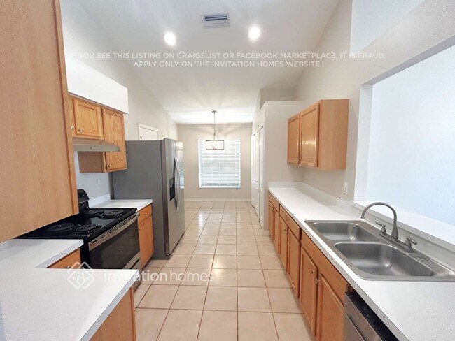 Foto del edificio - 909 Ridge Haven Dr