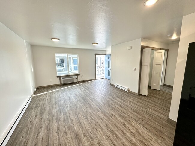 Foto del edificio - 3187 Queen Anns St