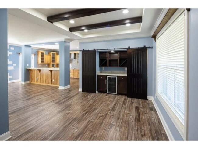 Foto del edificio - 3 Bedroom 2 Bathroom for rent