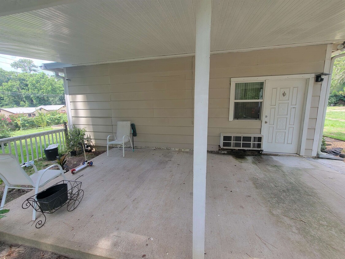 Primary Photo - 1714 Crowder Rd