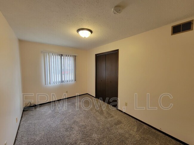 Foto del edificio - 1625 Seminole Ave NW