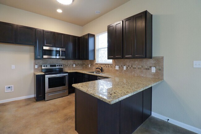 Foto del edificio - Located in Tahitian Village