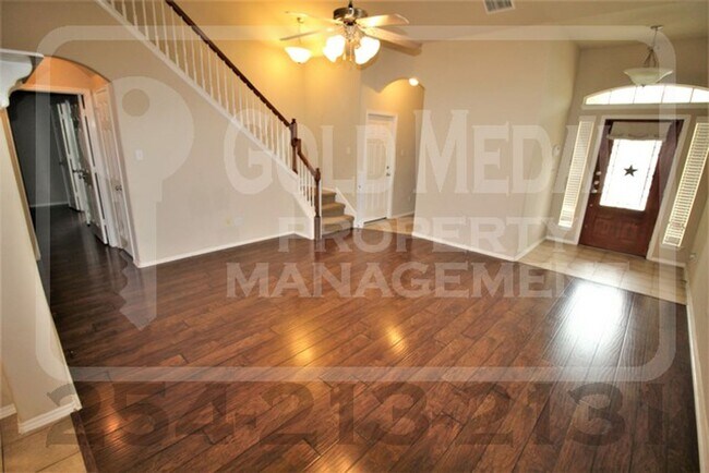 Building Photo - 6806 Golden Oak Ln