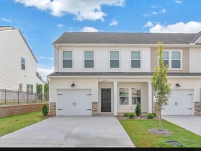 Building Photo - 3028 Olivette Pl
