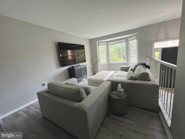 Building Photo - 44102 Gala Cir