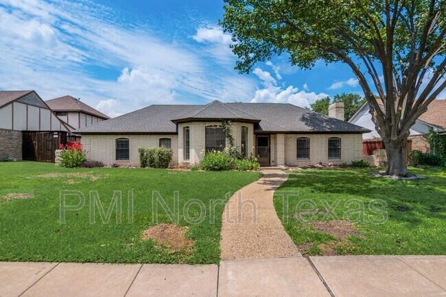Foto del edificio - 3009 Malibu Pl