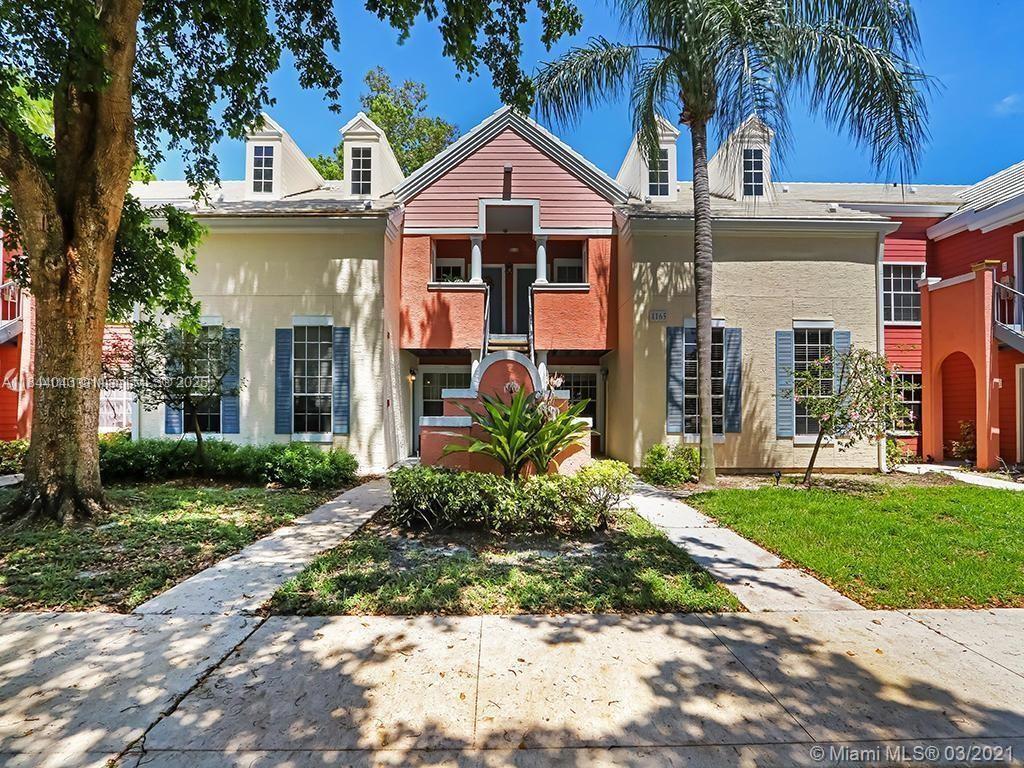 Foto principal - 1165 Crystal Way