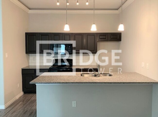 Foto del edificio - 2711 Misty Heath Ln