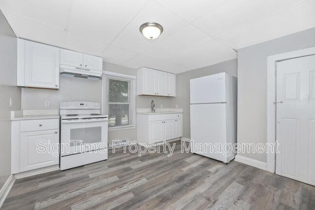 Foto del edificio - 531 Salem Ave