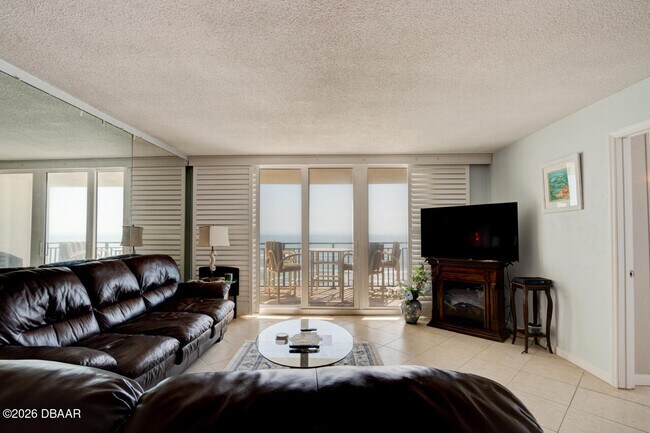 Foto del edificio - 915 Ocean Shore Blvd
