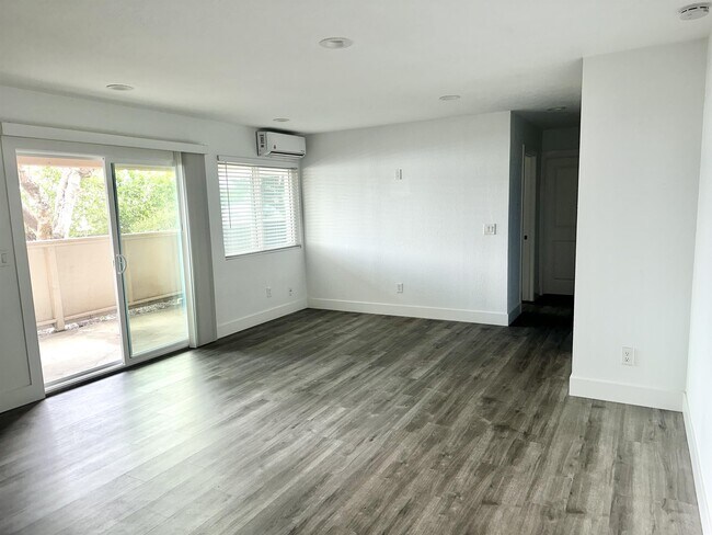 Foto del edificio - 3250 Ashford St