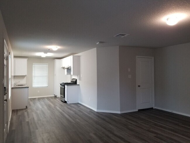 Foto del edificio - 11327 Babcock Xing