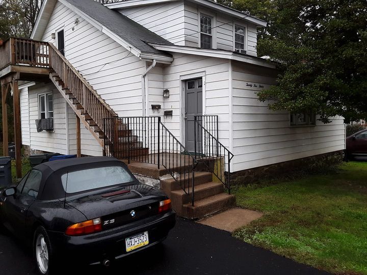 2 bedroom appt - 2530 Radcliffe Ave