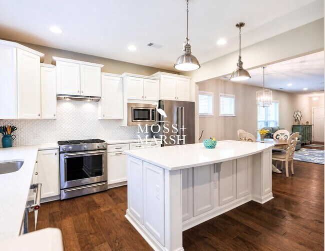 Foto del edificio - 140 Turnberry Ct