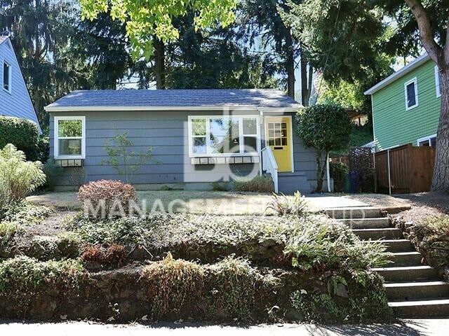 Primary Photo - NW Portland Alphabet District. Light & Bri...