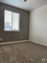 Building Photo - 1703 Ross Ave