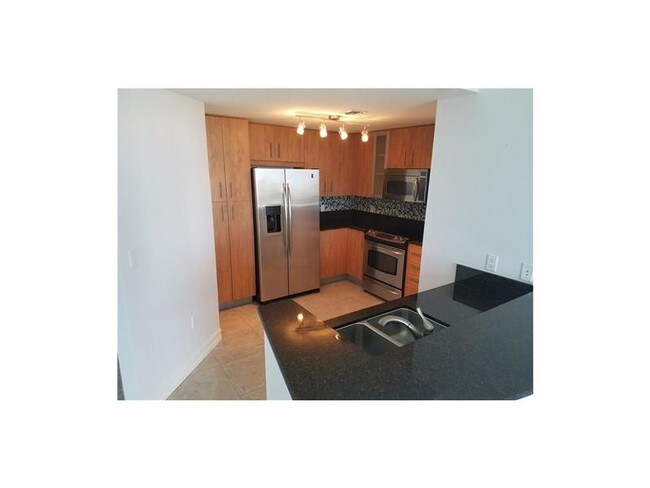 Building Photo - 7900 Harbor Island Dr